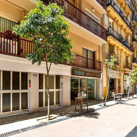 Апартаменты Basic Platja Барселона Экстерьер фото
