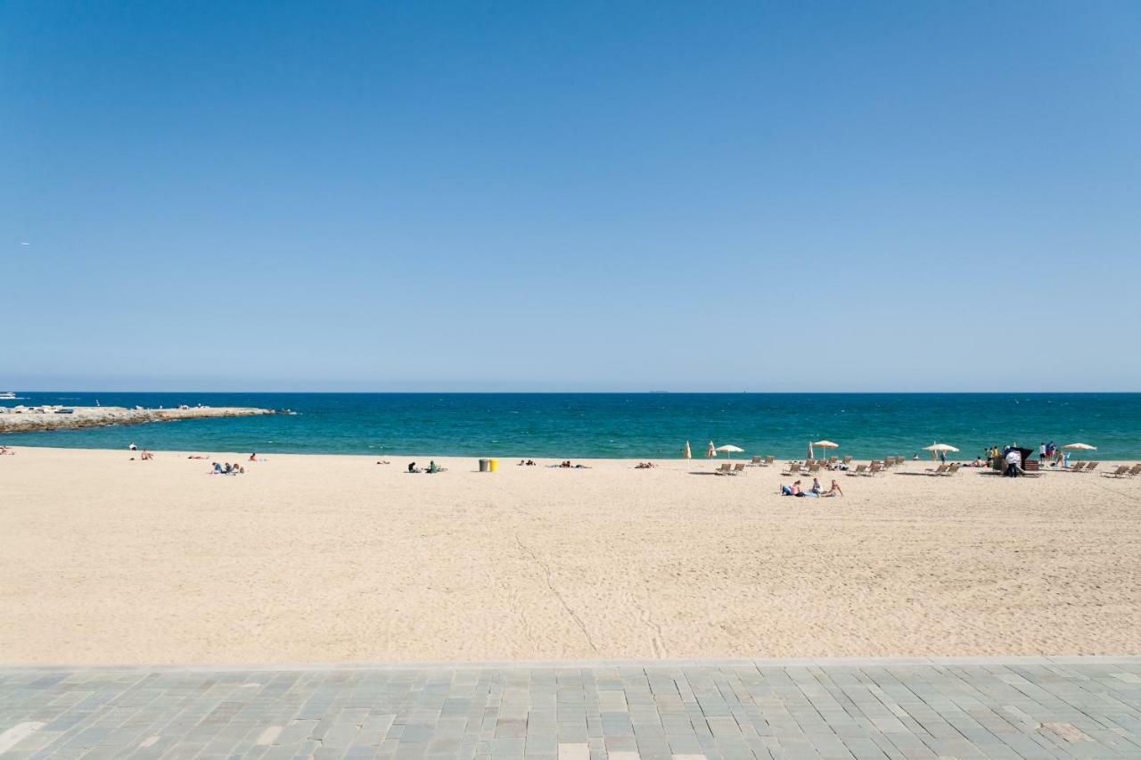 Апартаменты Basic Platja Барселона Экстерьер фото